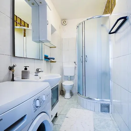 Apartment Family Friendly With A Swimming Pool - 17553 Zadar